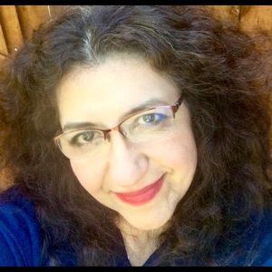 Meet your Posher, Magda